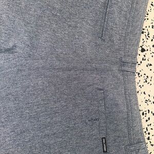 O’Neil Hybrid short, size 38 Heather Blue